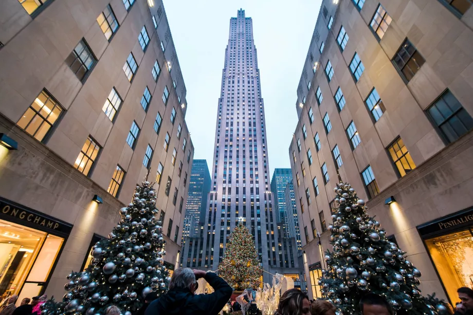 Κεντρικό κτίριο 30 Rockefeller Plaza