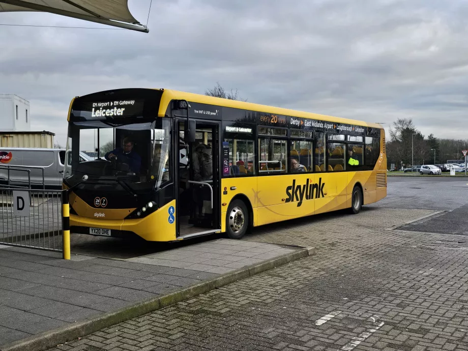 Skylink Derby προς Leicester, Loughborough και Derby