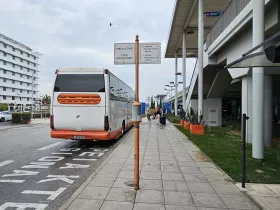 Στάση περιφερειακού λεωφορείου