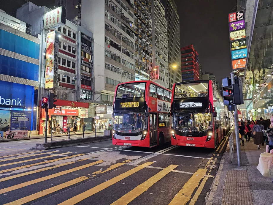 Λεωφορεία KMB στη Nathan Road