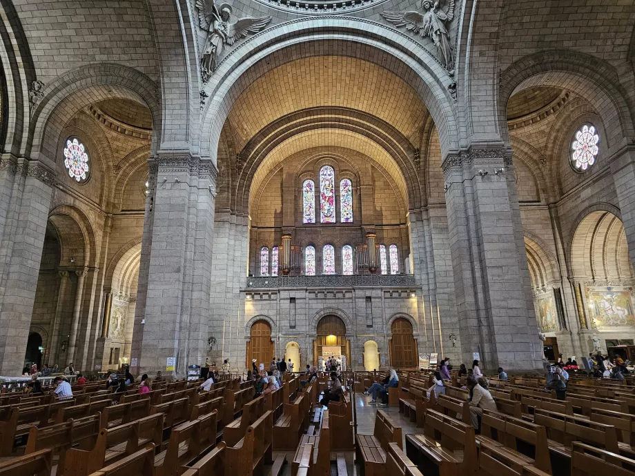 Εσωτερικό της Βασιλικής Sacre Coeur