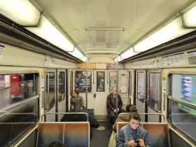 Εσωτερικό παλαιών τρένων του μετρό