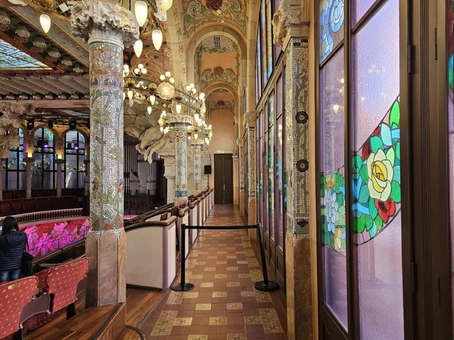 Palau de la Música Catalana, εσωτερικό