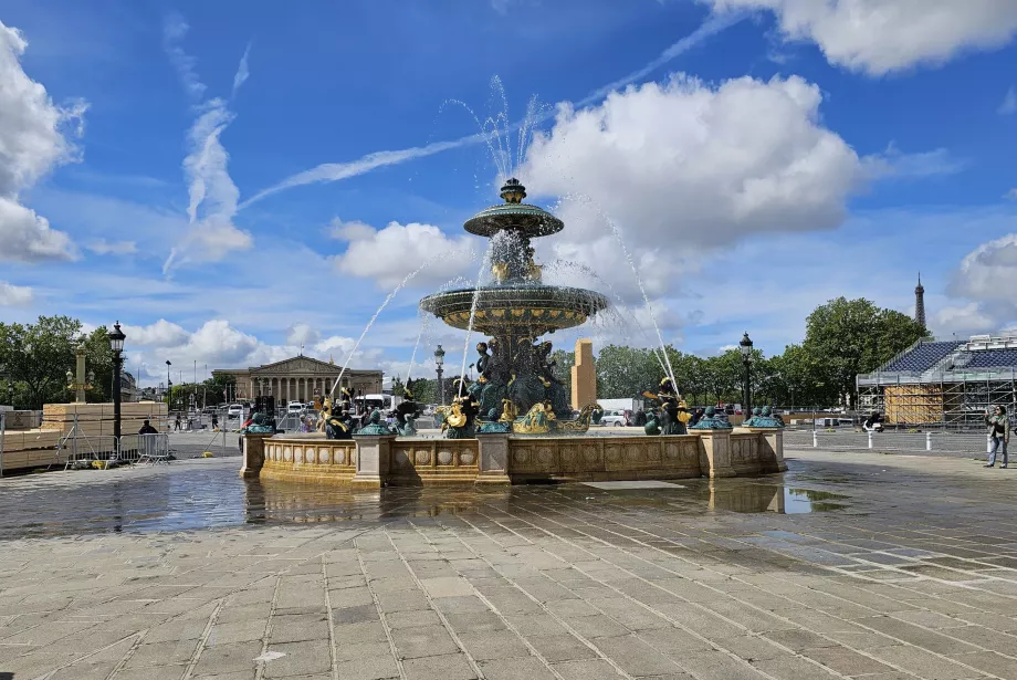 Σιντριβάνι στην Place de la Concorde