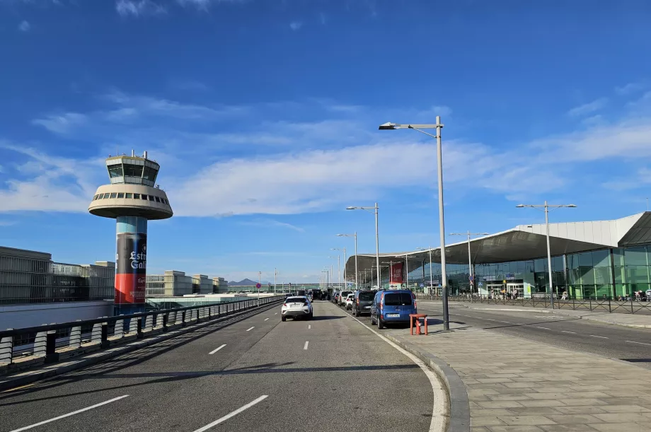 Αεροσταθμός 1, Αεροδρόμιο BCN