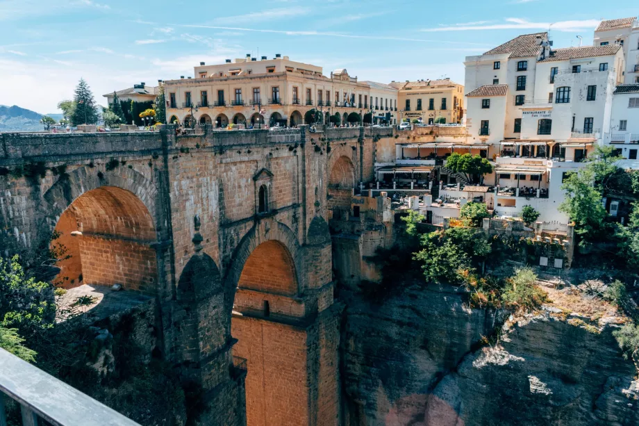 Puente Nuevo από τους τοίχους