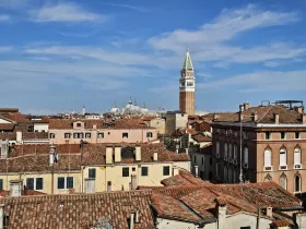 Θέα από το Palazzo Contarini del Bovolo