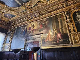 Πίνακες ζωγραφικής στο Παλάτι των Δόγηδων