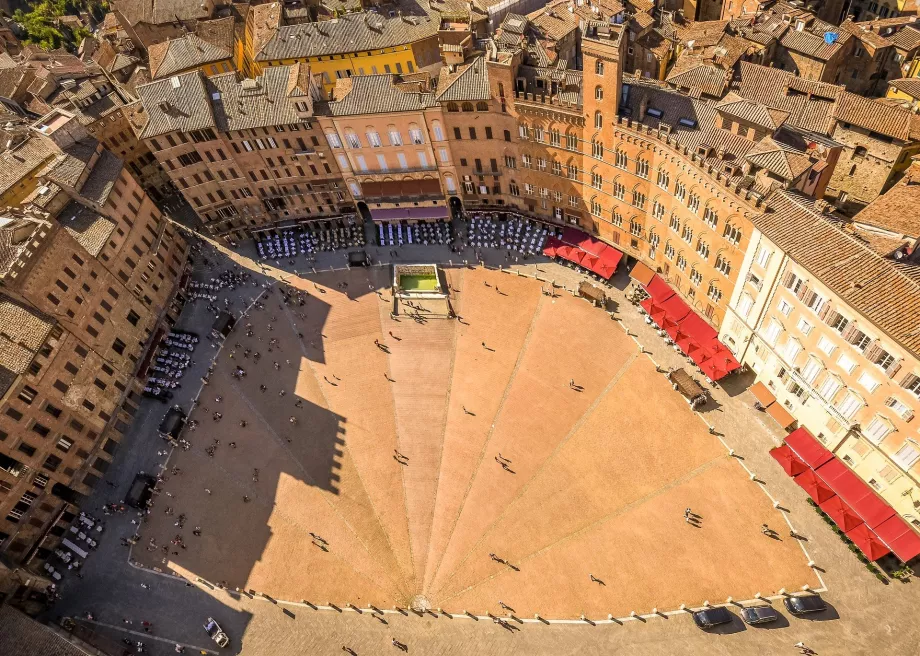 Θέα της Piazza del Campo