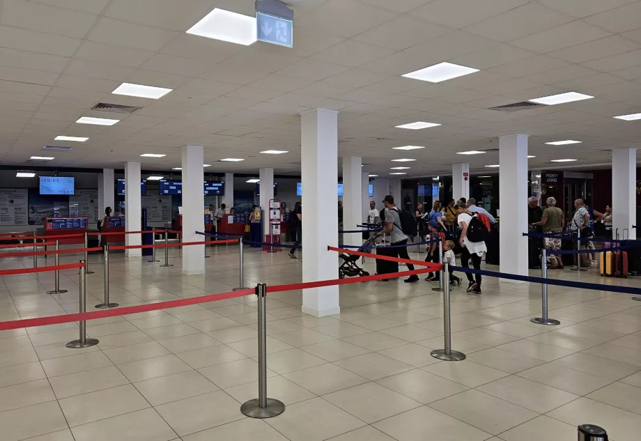 Γραφεία check-in, Αεροδρόμιο Rimini