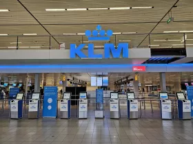 Γραφεία check-in της KLM στο Άμστερνταμ