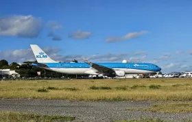 Η KLM στο αεροδρόμιο Sint Maarten, SXM