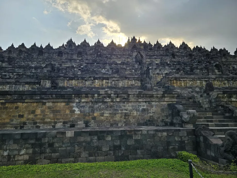 Ναός Borobudur