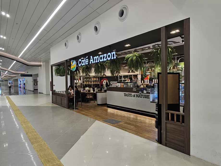 Café Amazon, αίθουσα αφίξεων