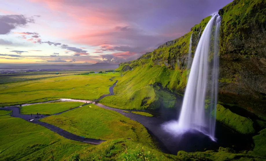 Θέα του Seljalandsfoss