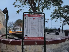 Valletta - Sliema πίνακας πληροφοριών πλοίων