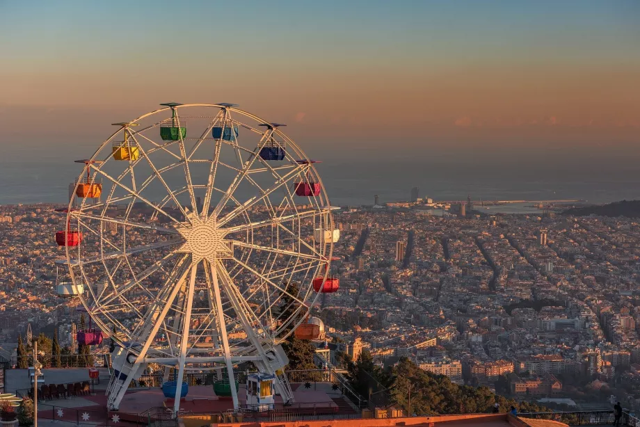 Τροχός λούνα παρκ στο Tibidabo