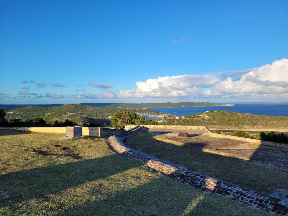 Shirley Heights, θέα από το Blockhouse